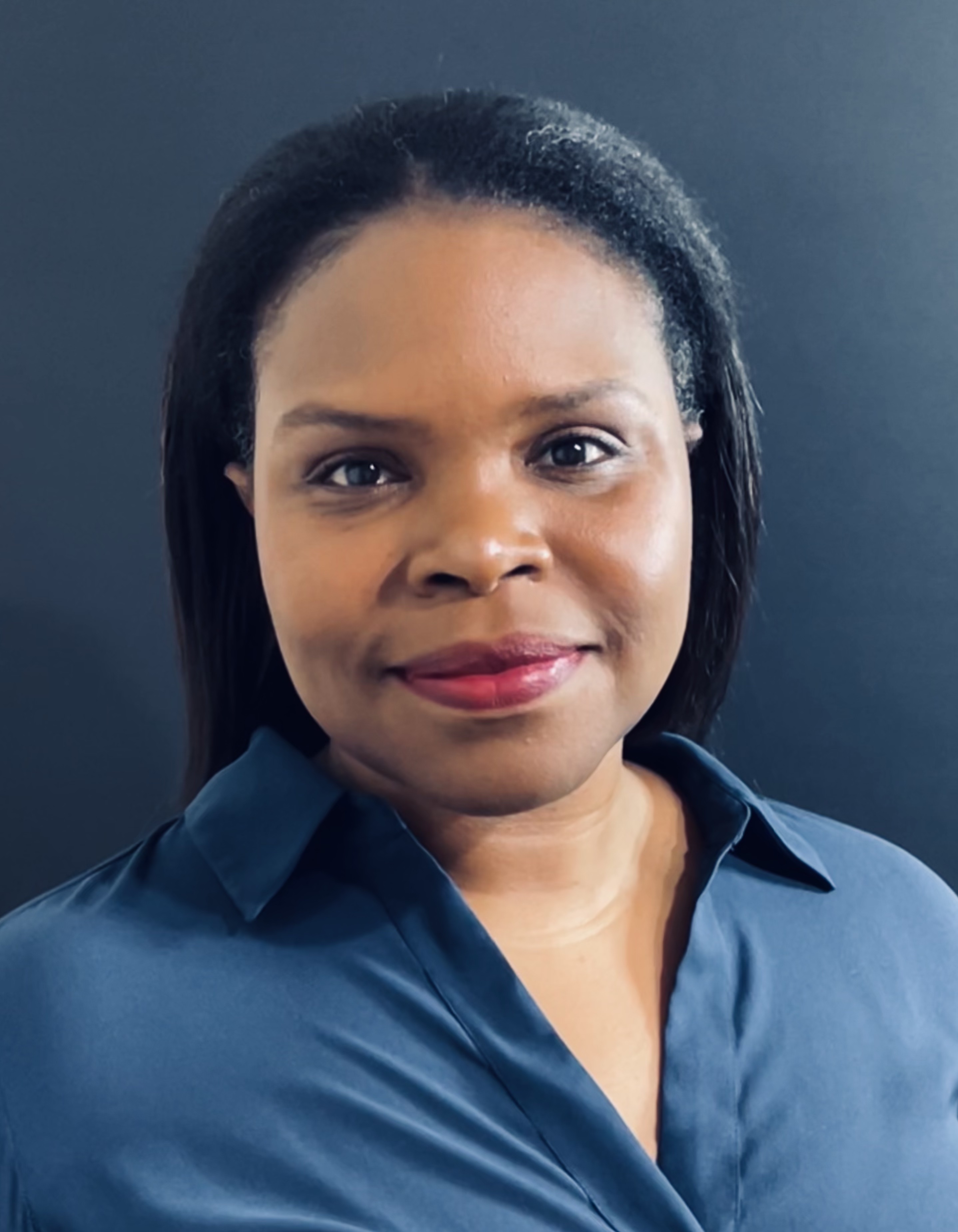 Brigitte Ayerves Valderas